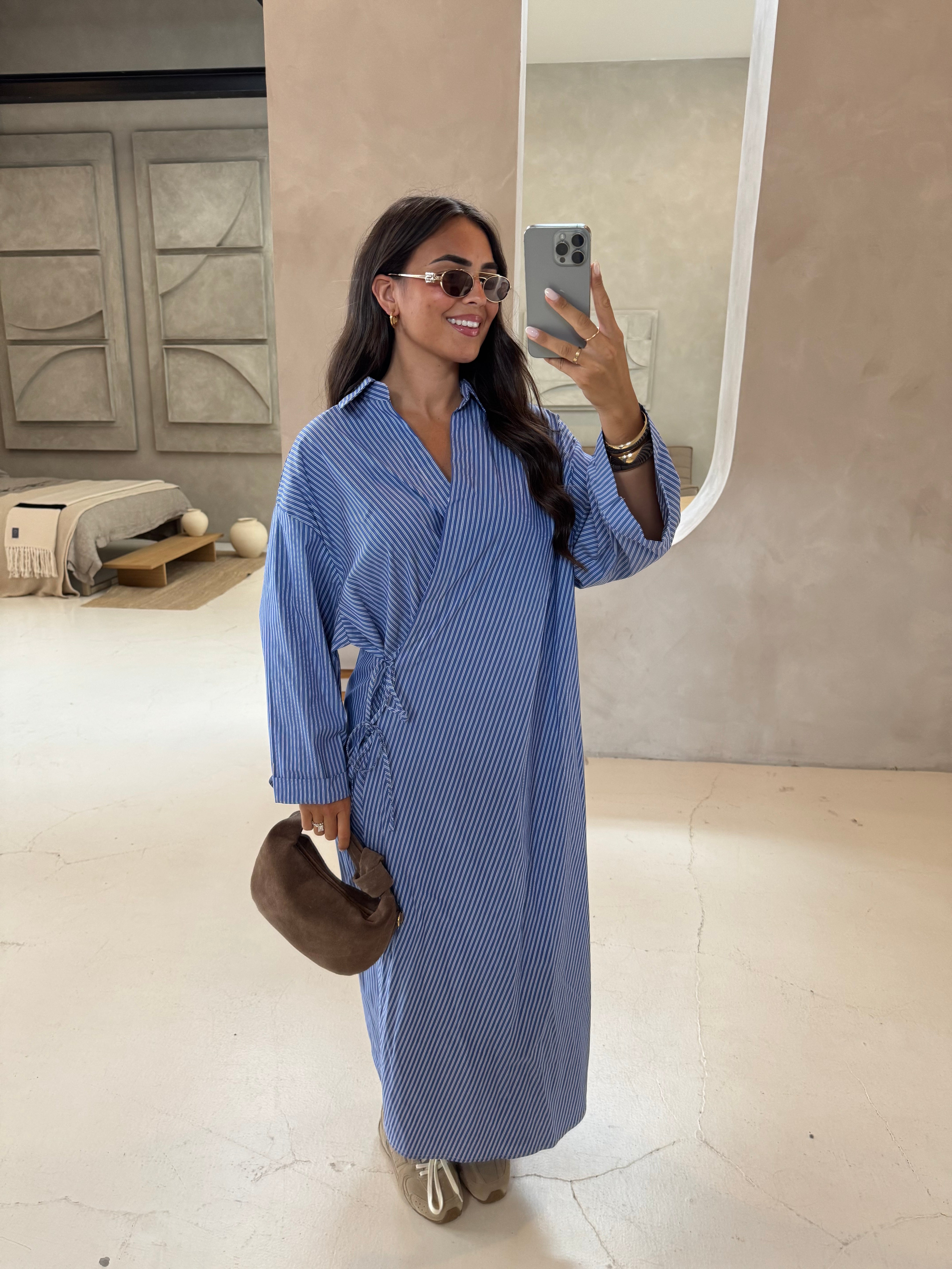 Robe longue à rayures bleu foncée (51127)