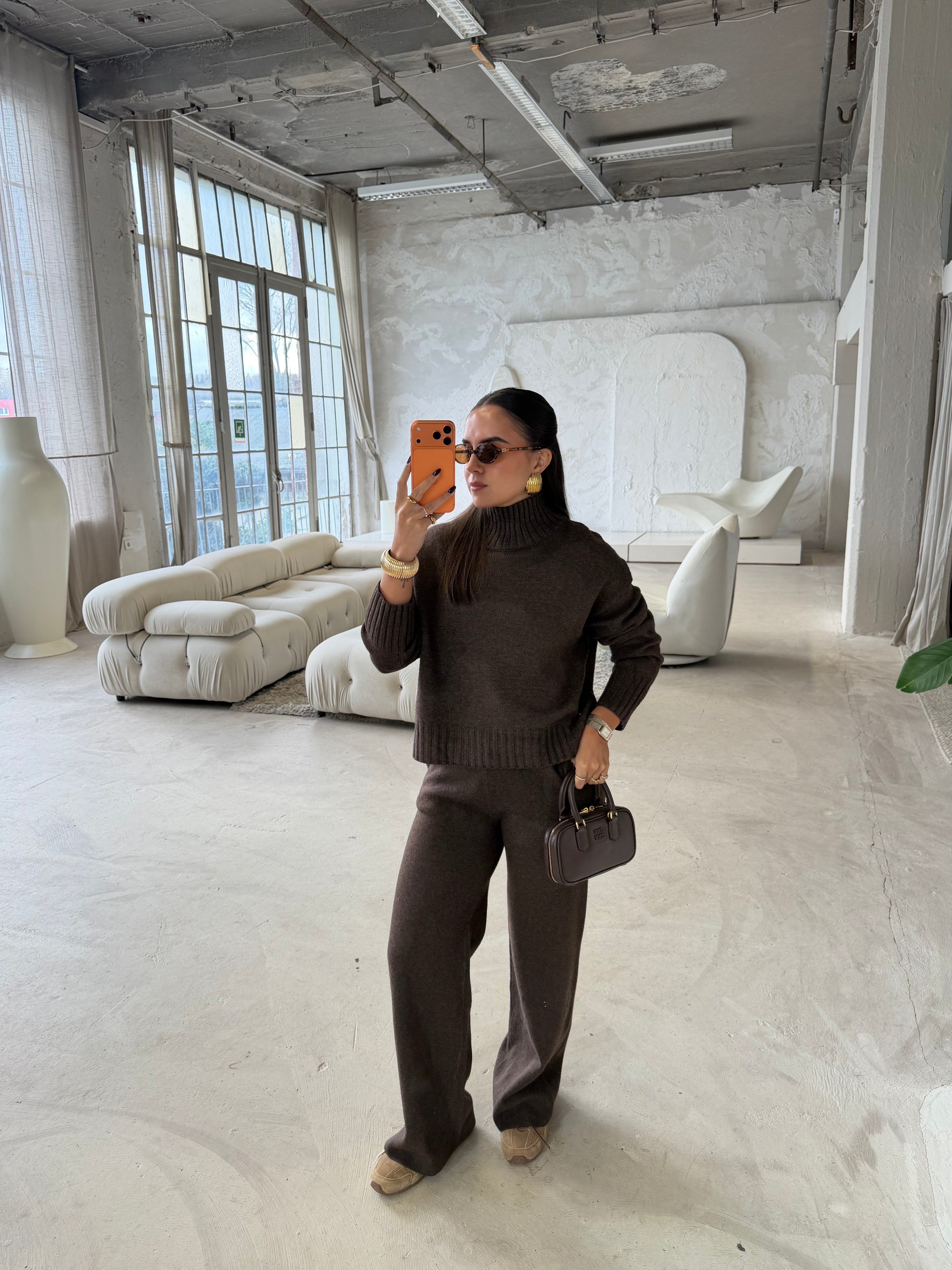 Ensemble EXA MARRON (1896-1898)