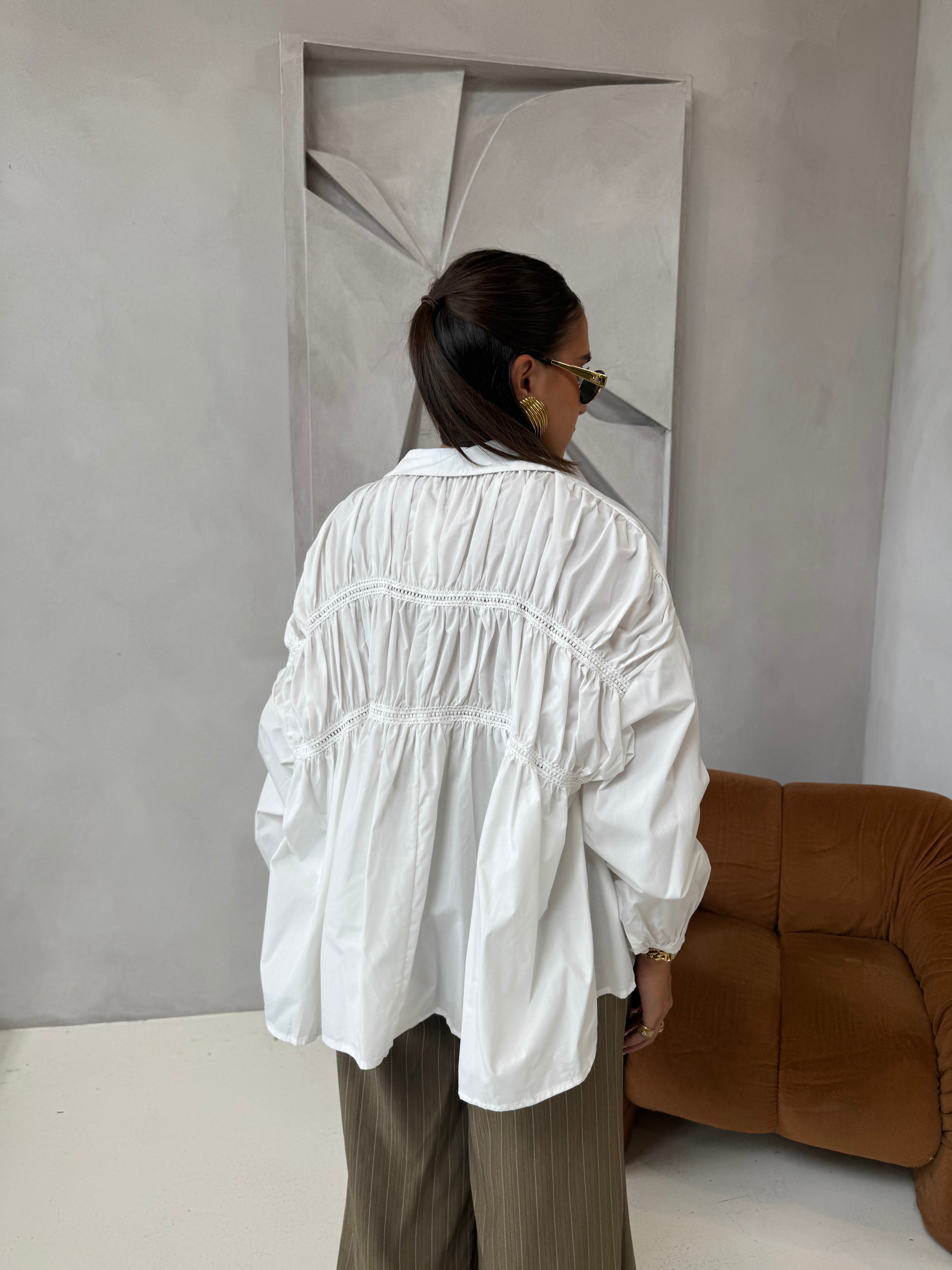 Chemise MELIS plissée au dos blanche (JY5104)