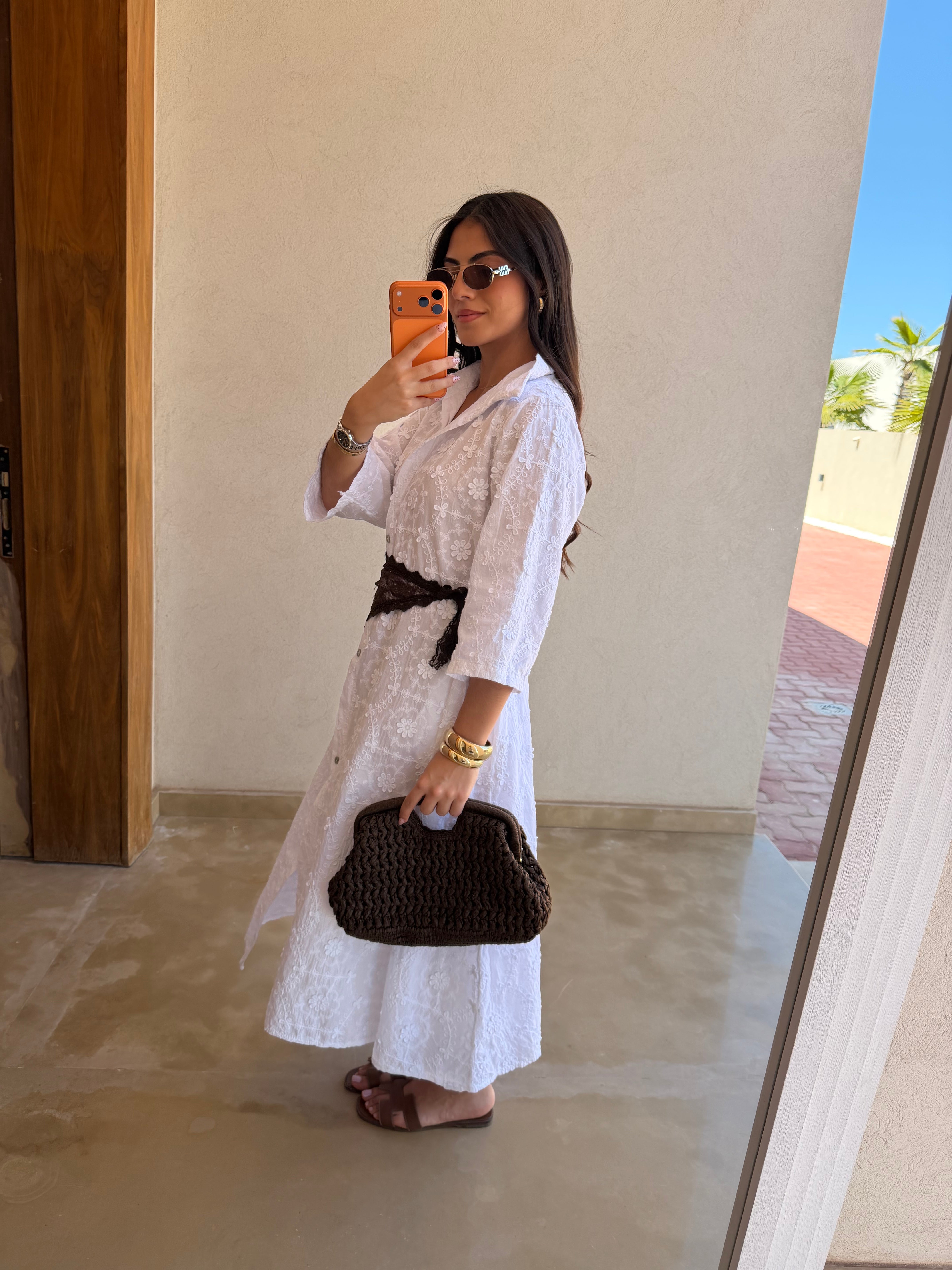 Robe longue en broderie anglaise blanche