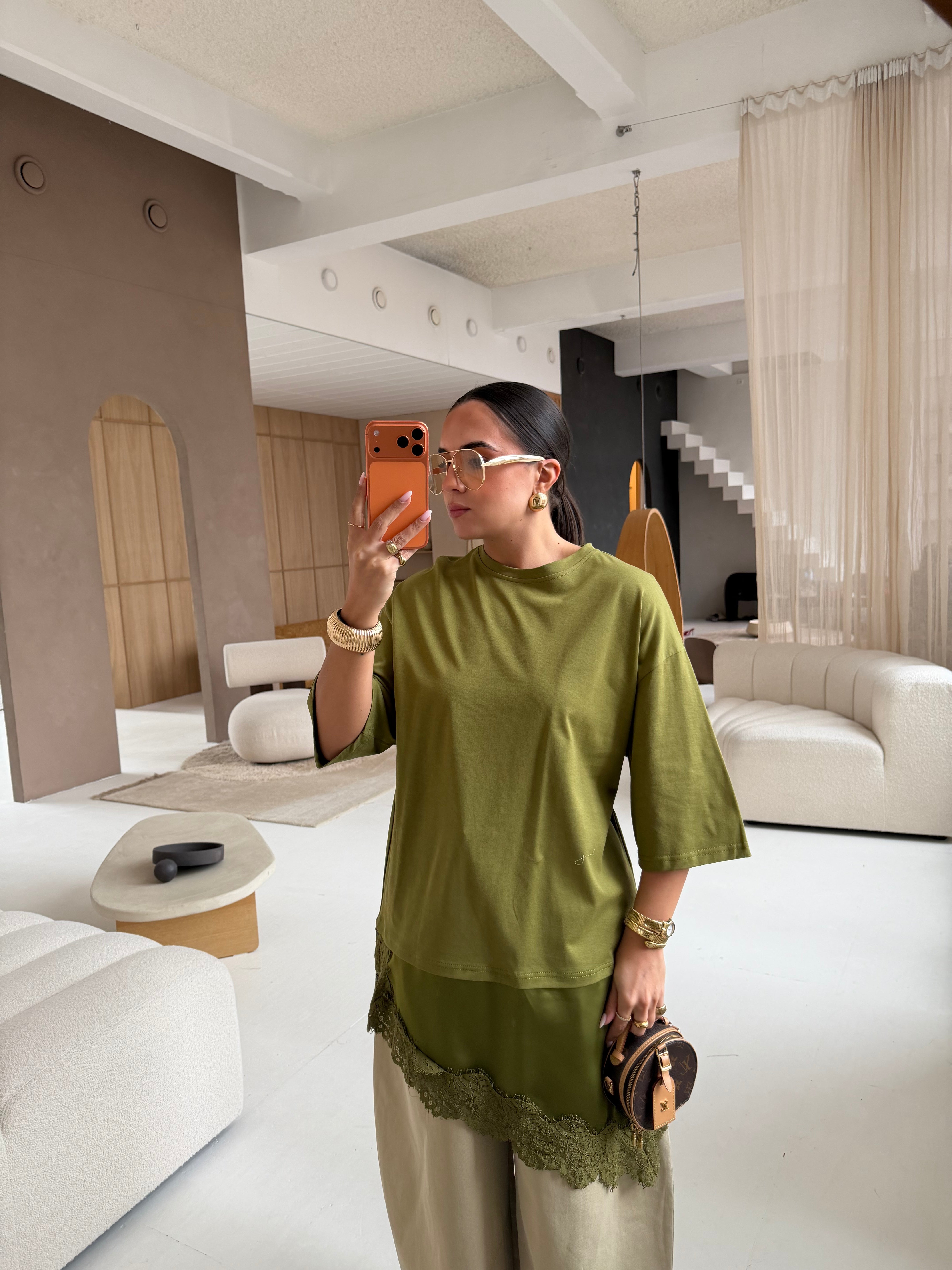 T-shirt dentelle en bas olive (SW733)