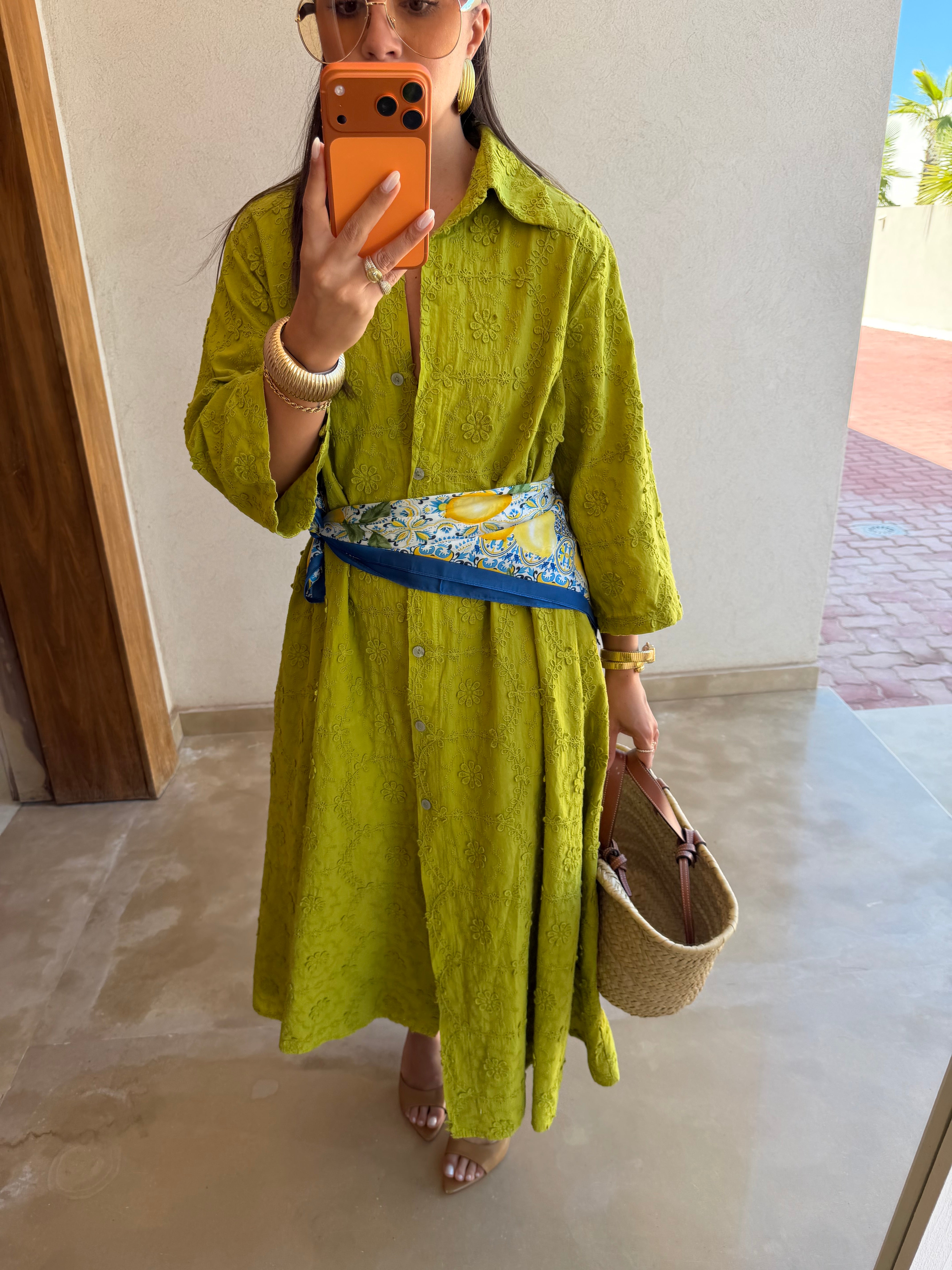 Robe longue en broderie anglaise verte