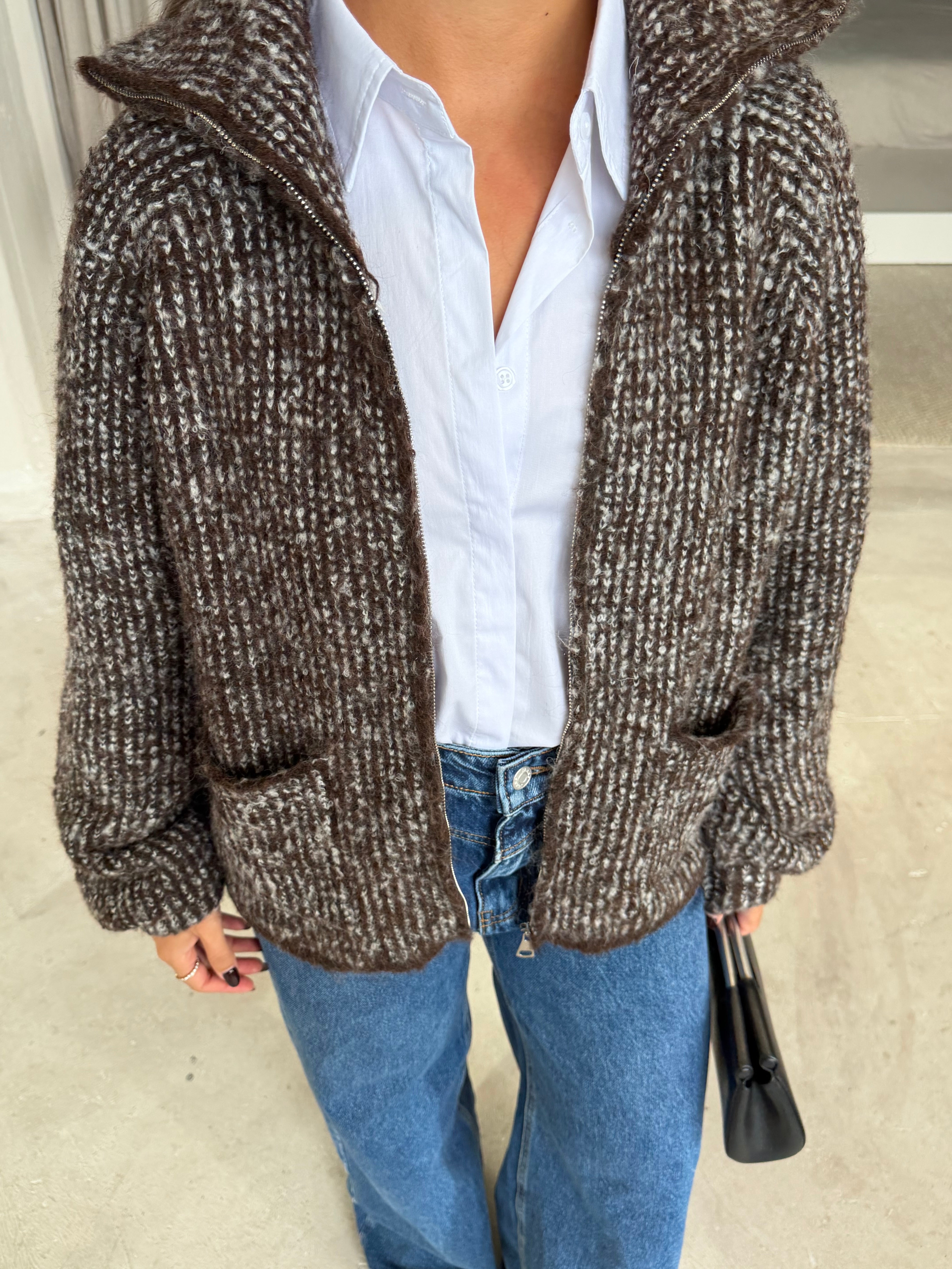 Gilet en ZAVA maille marron  (5052)