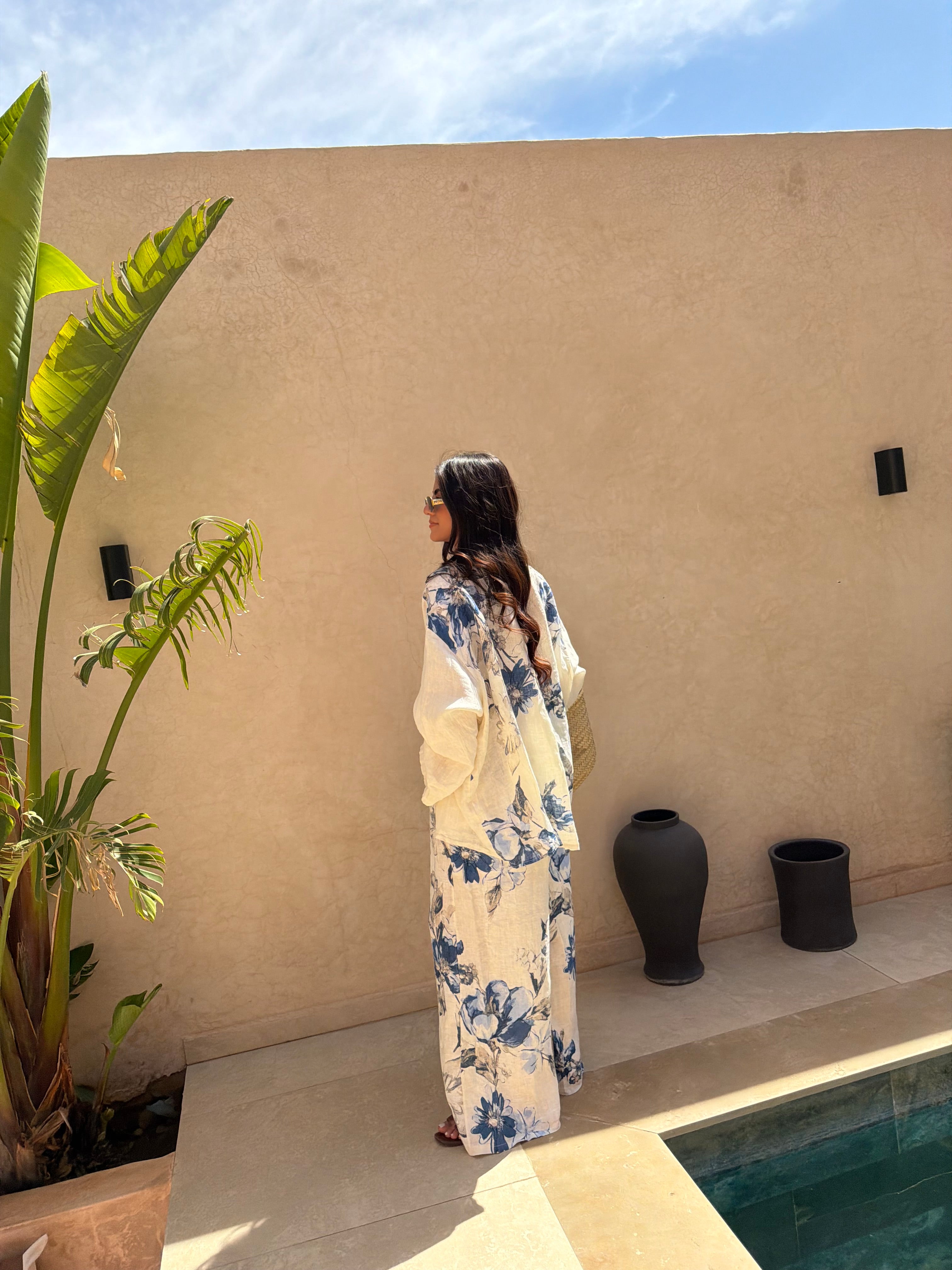 Ensemble noble fleurie LIN blanc bleu