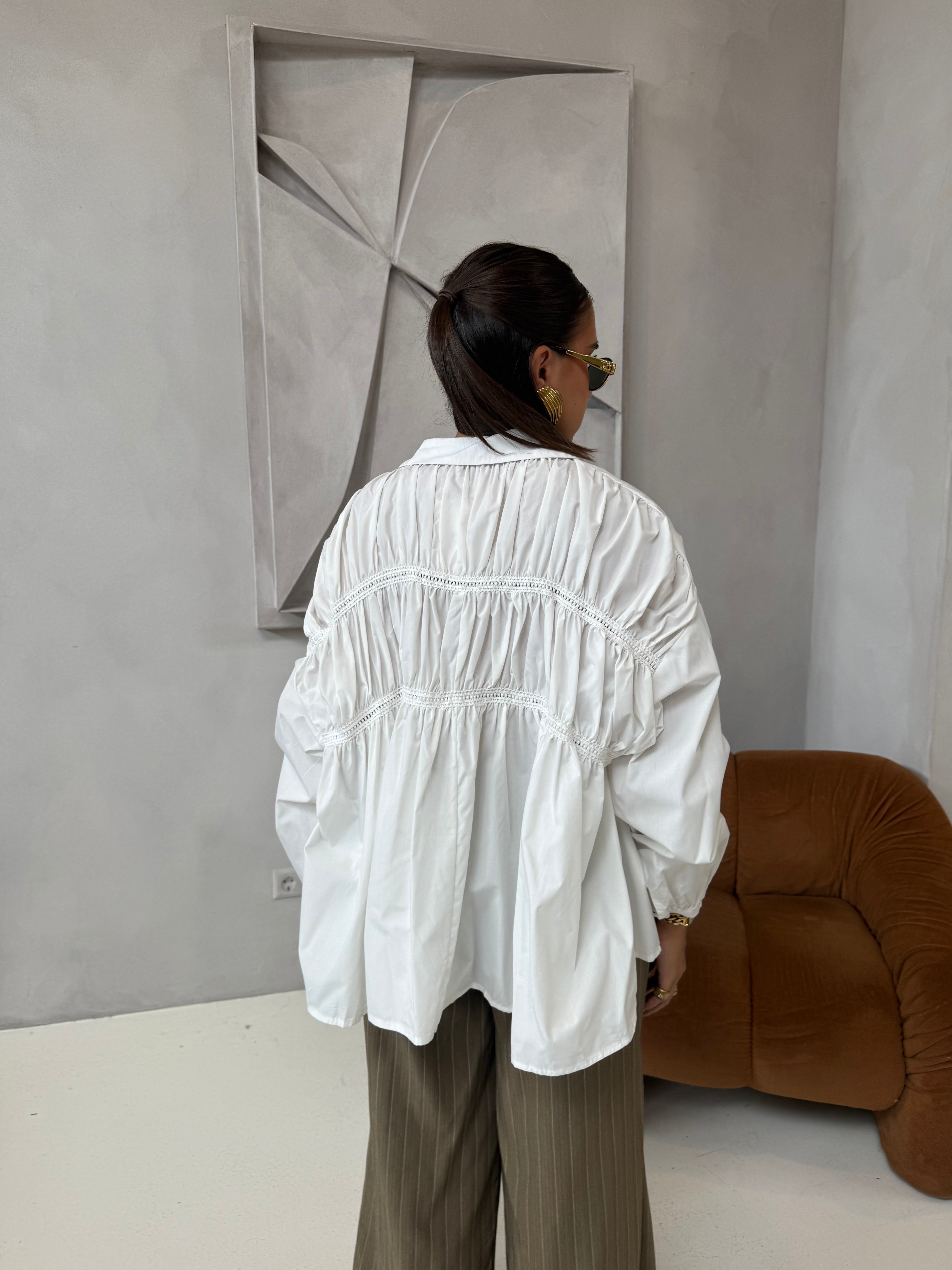 Chemise MELIS plissée au dos blanche (JY5104)