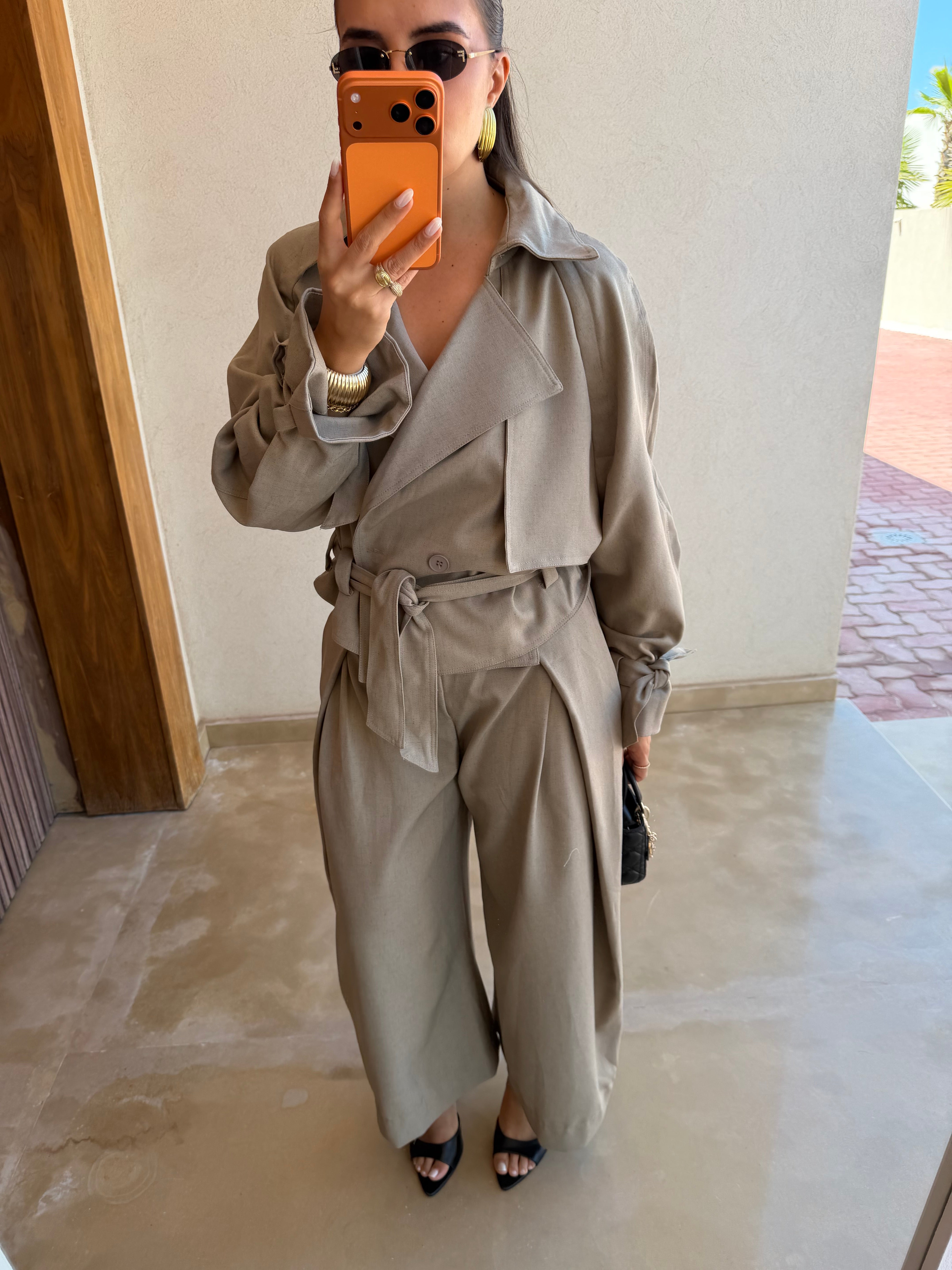 Ensemble BLUE taupe