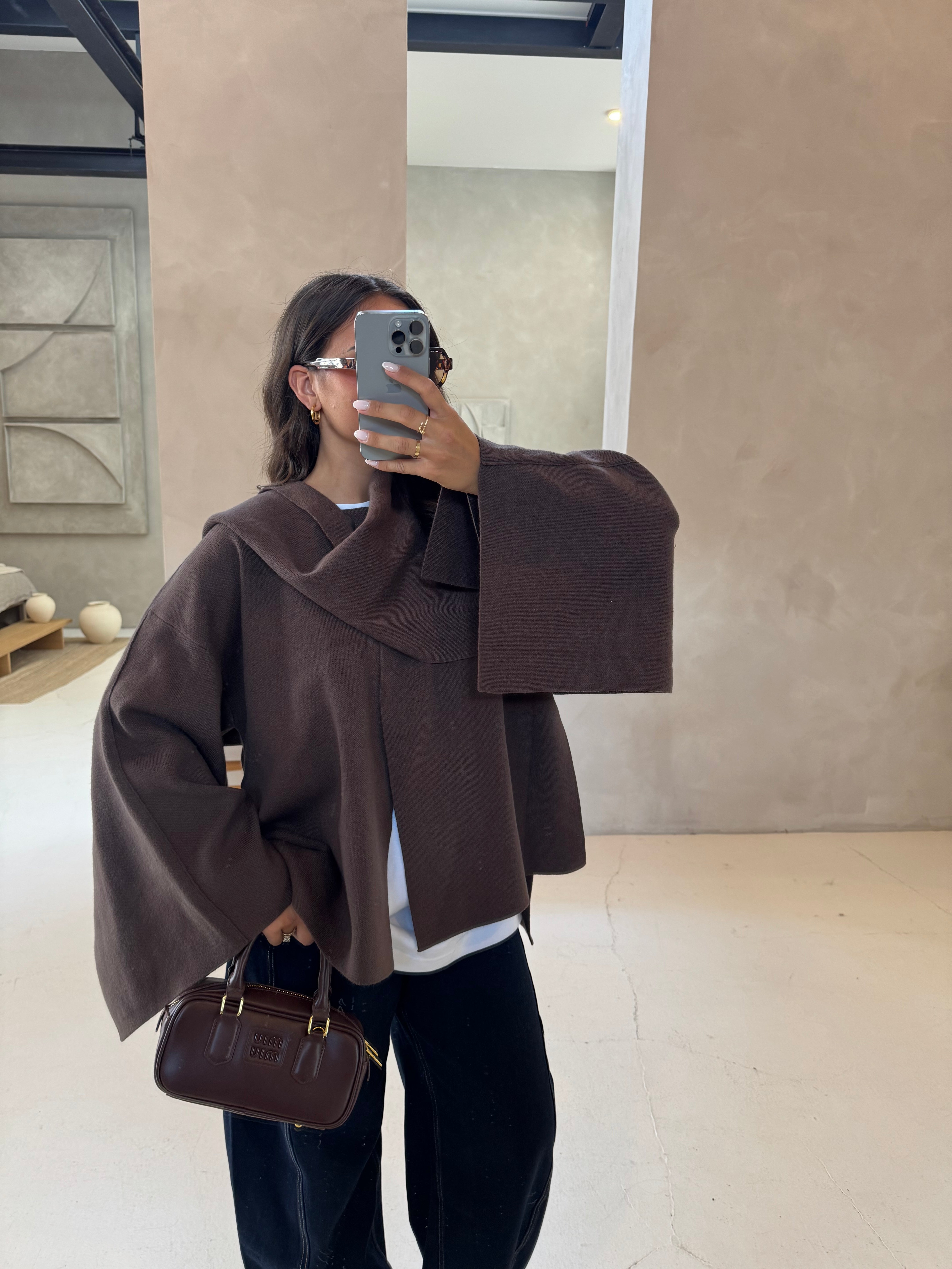 Pull façon cape marron (H888)