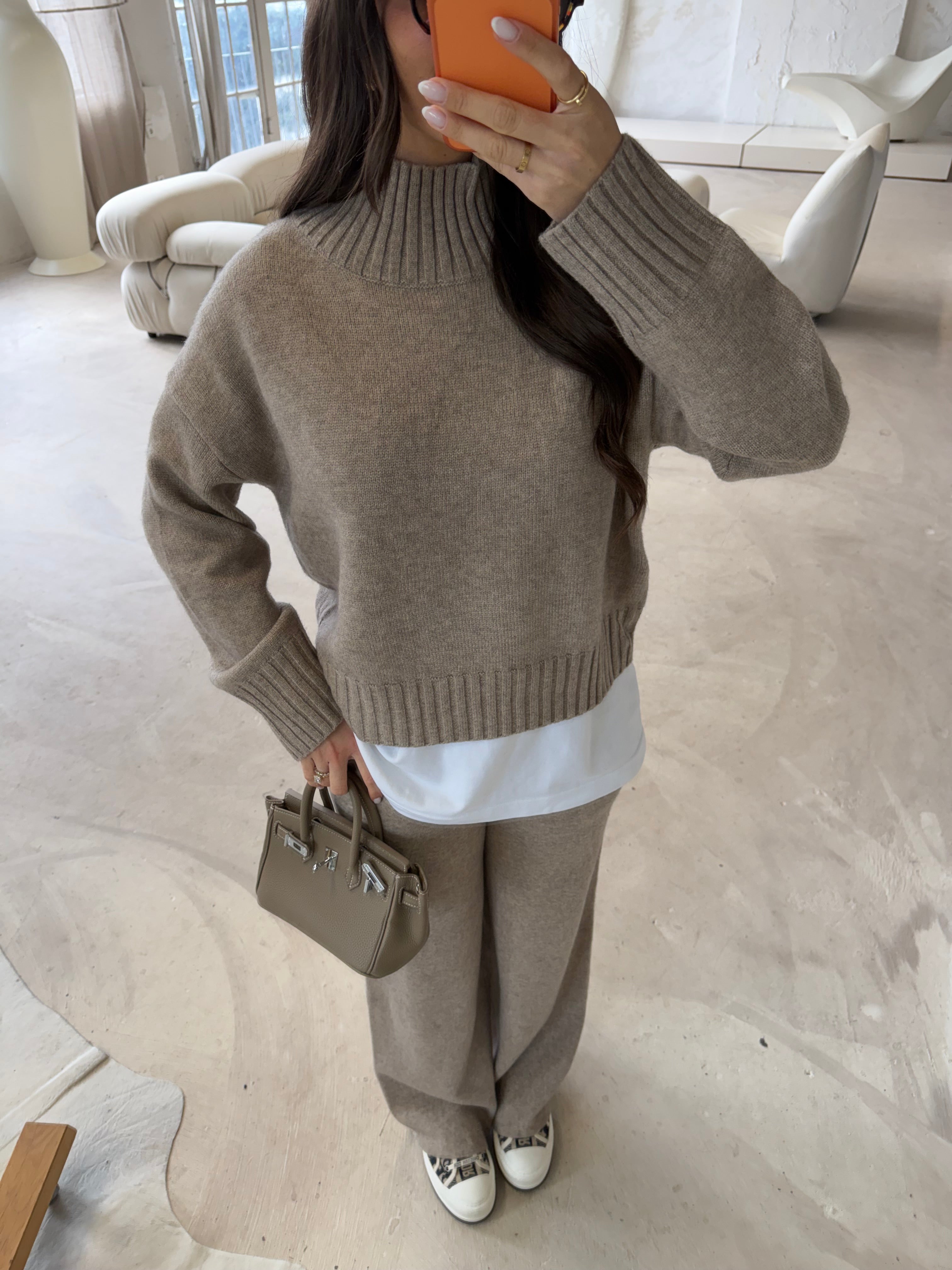 Ensemble EXA beige (1896-1898)