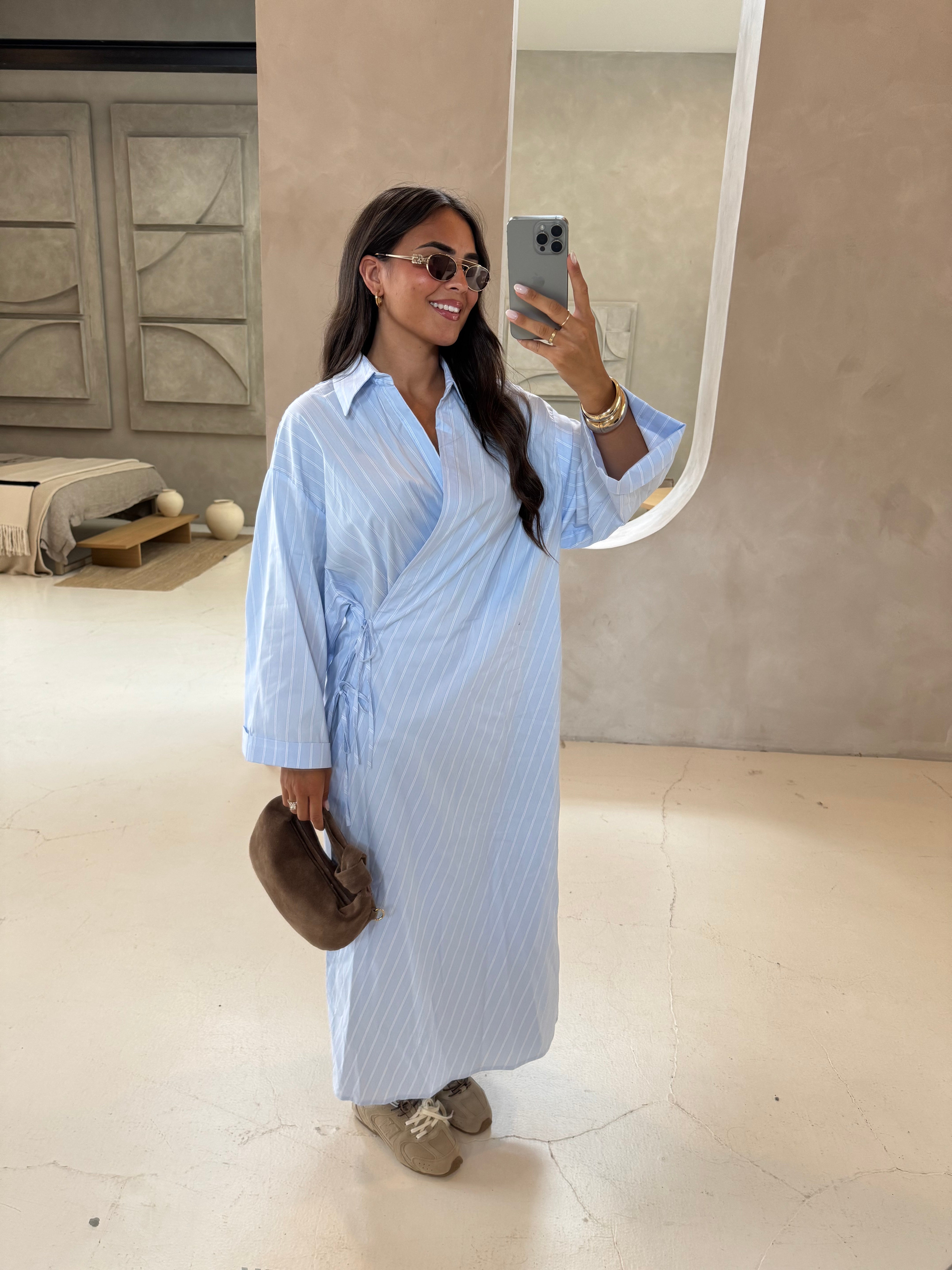 Robe longue à rayures bleu claire (51127)
