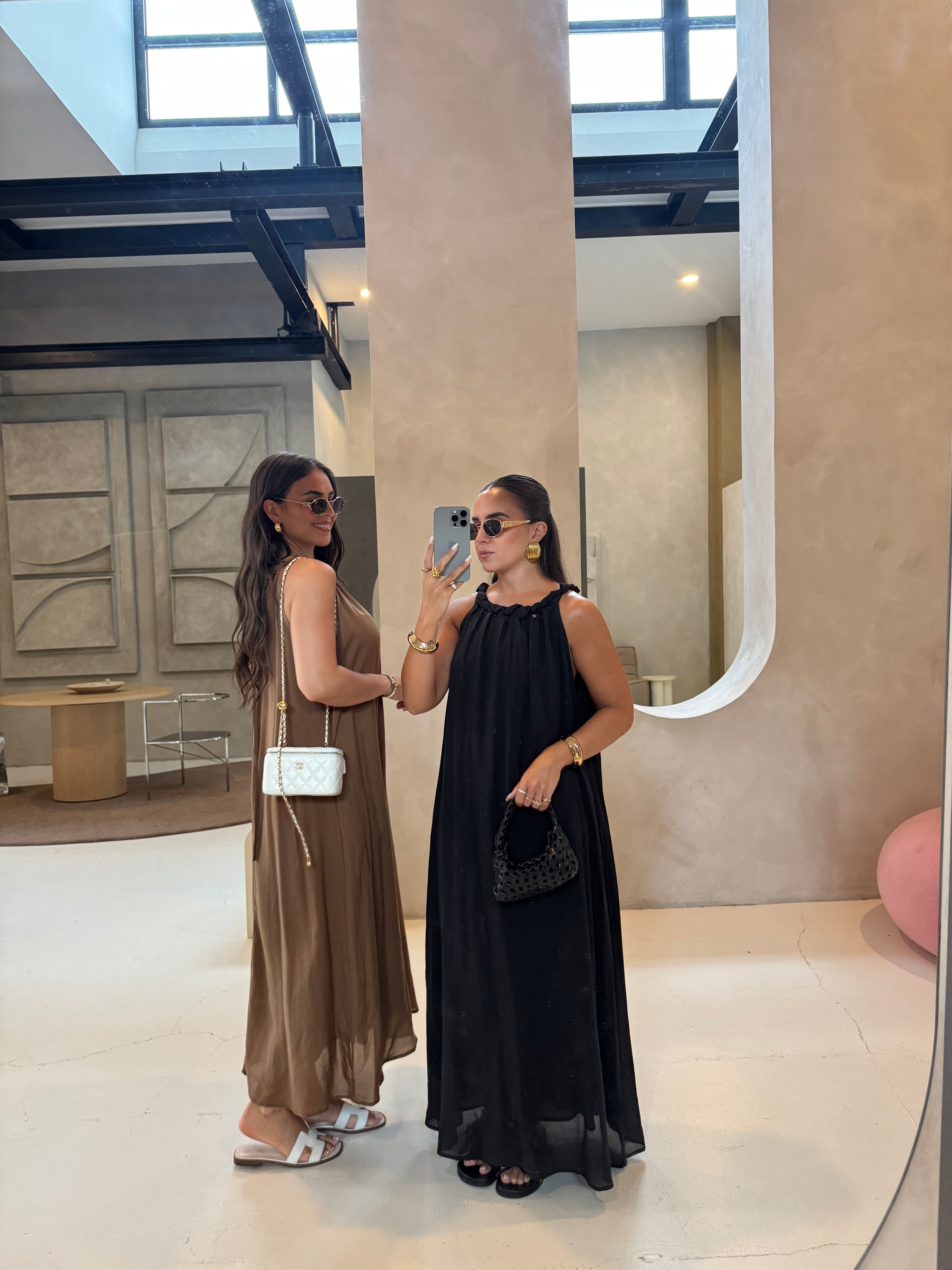 Robe SEYANA noire (SW709)