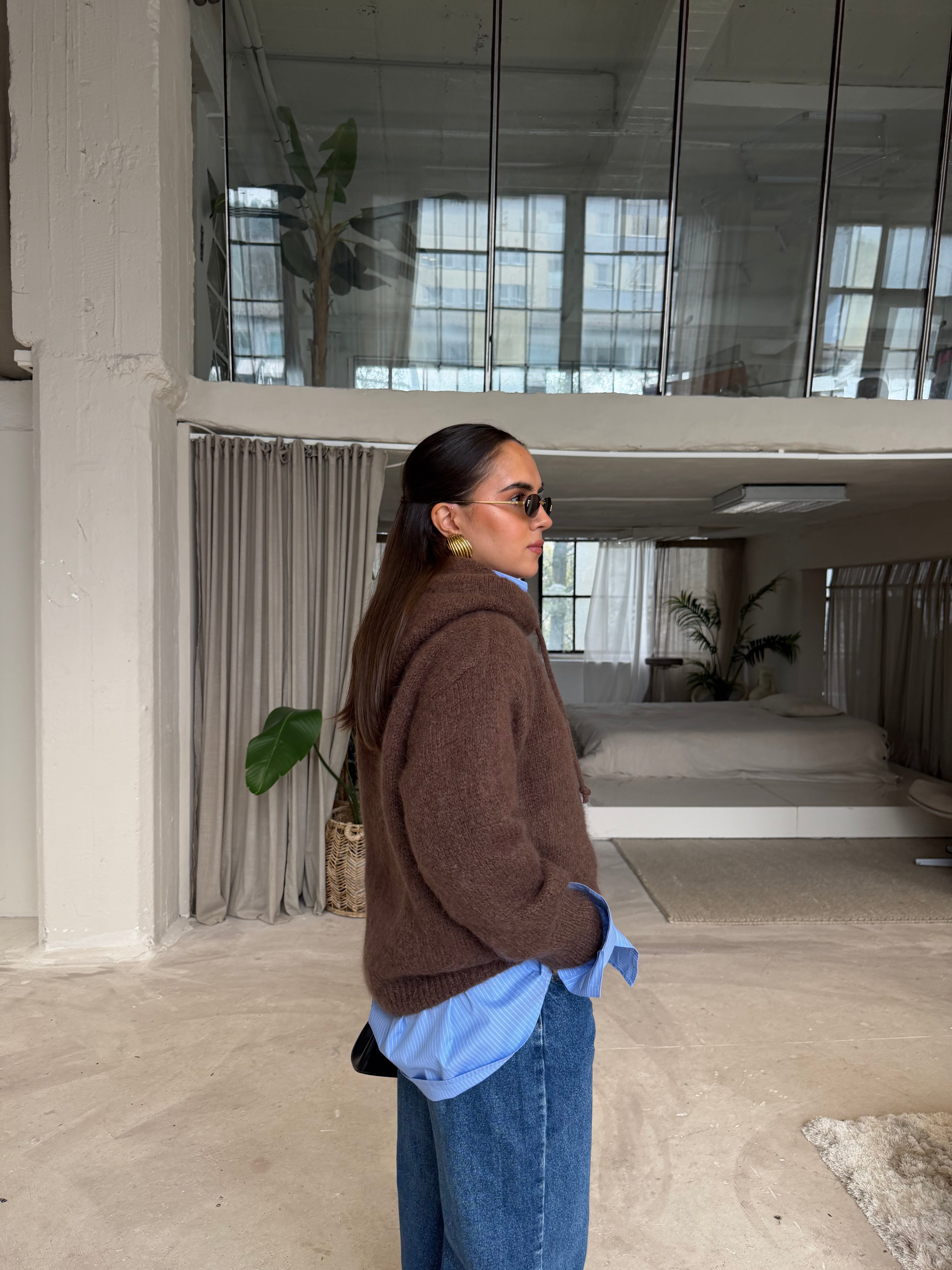 Pull mohair marron capuche  (24141)