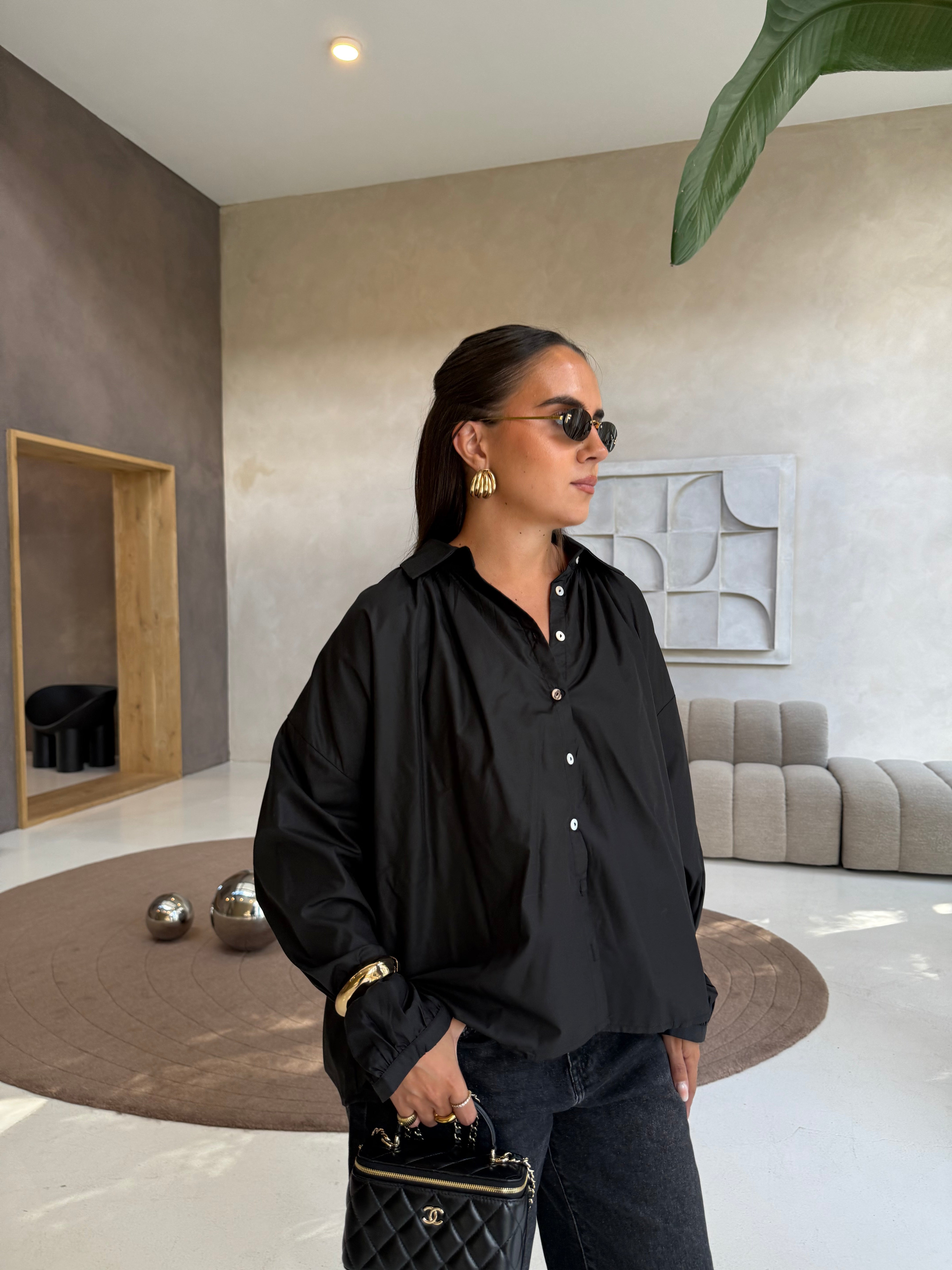 Chemise MELIS plissée au dos noire (JY5104) LA PETITE PARISIENNE