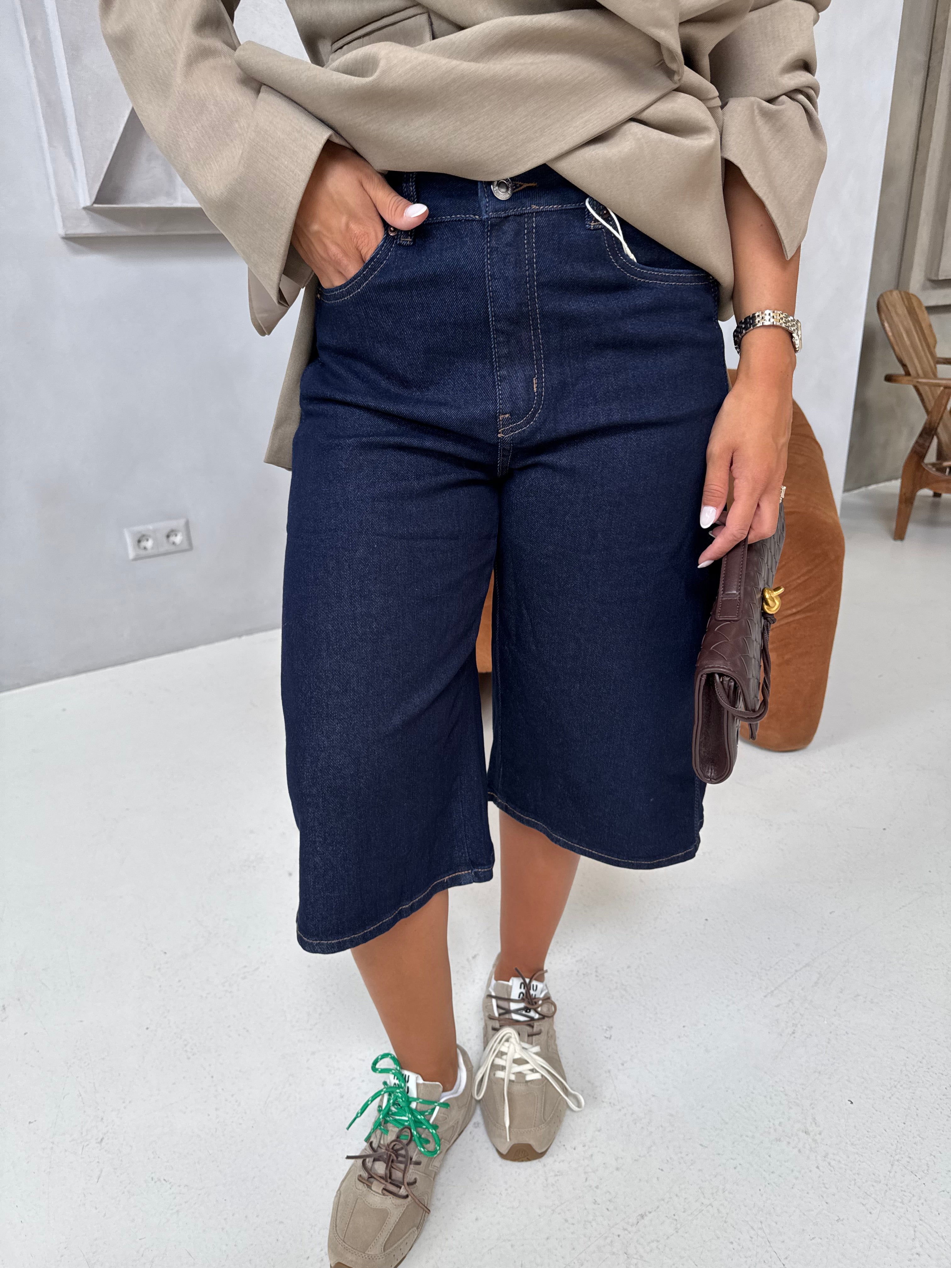 Bermuda jean bleu foncé  (8857)