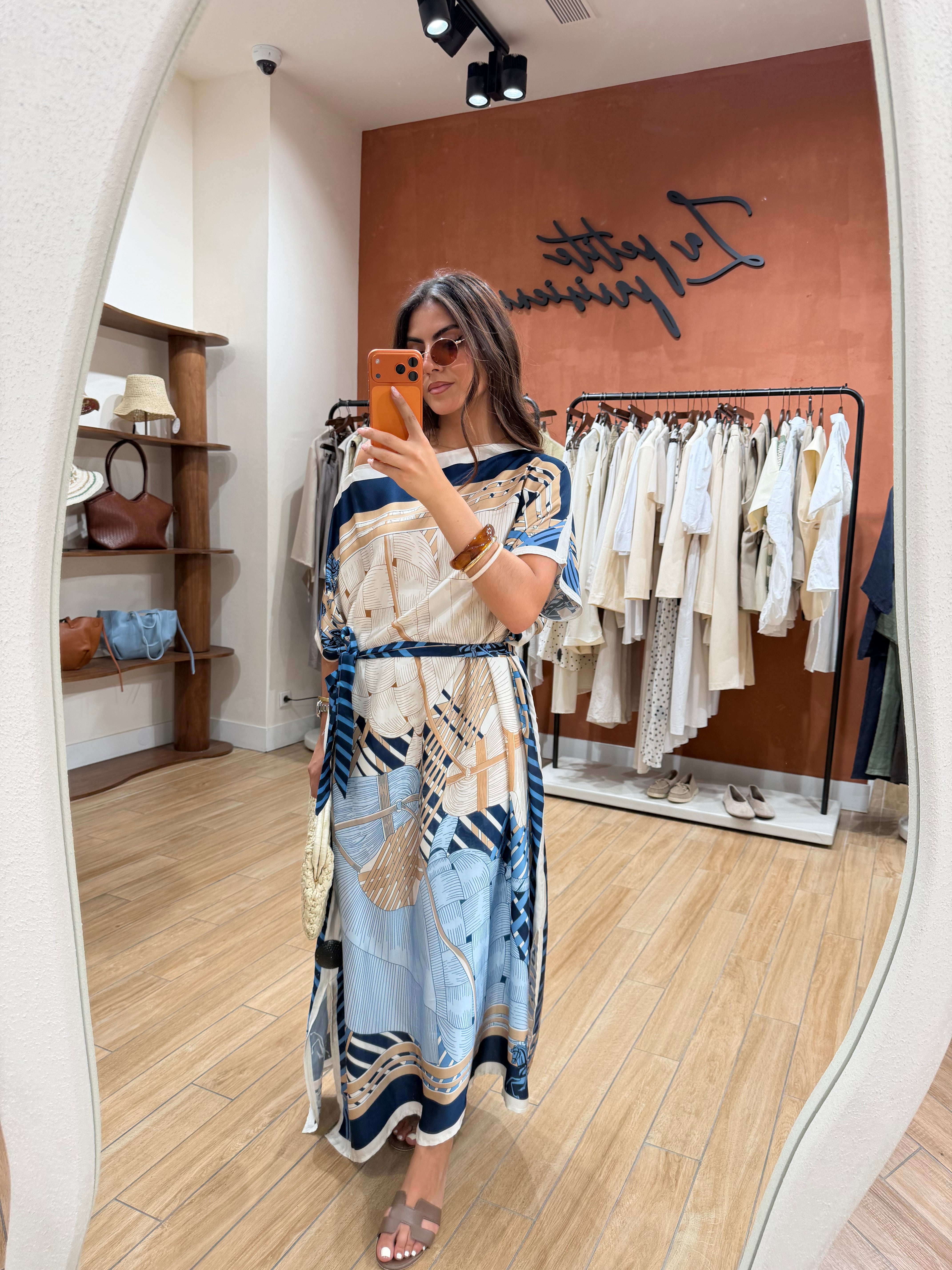 Robe Soie bleue marine