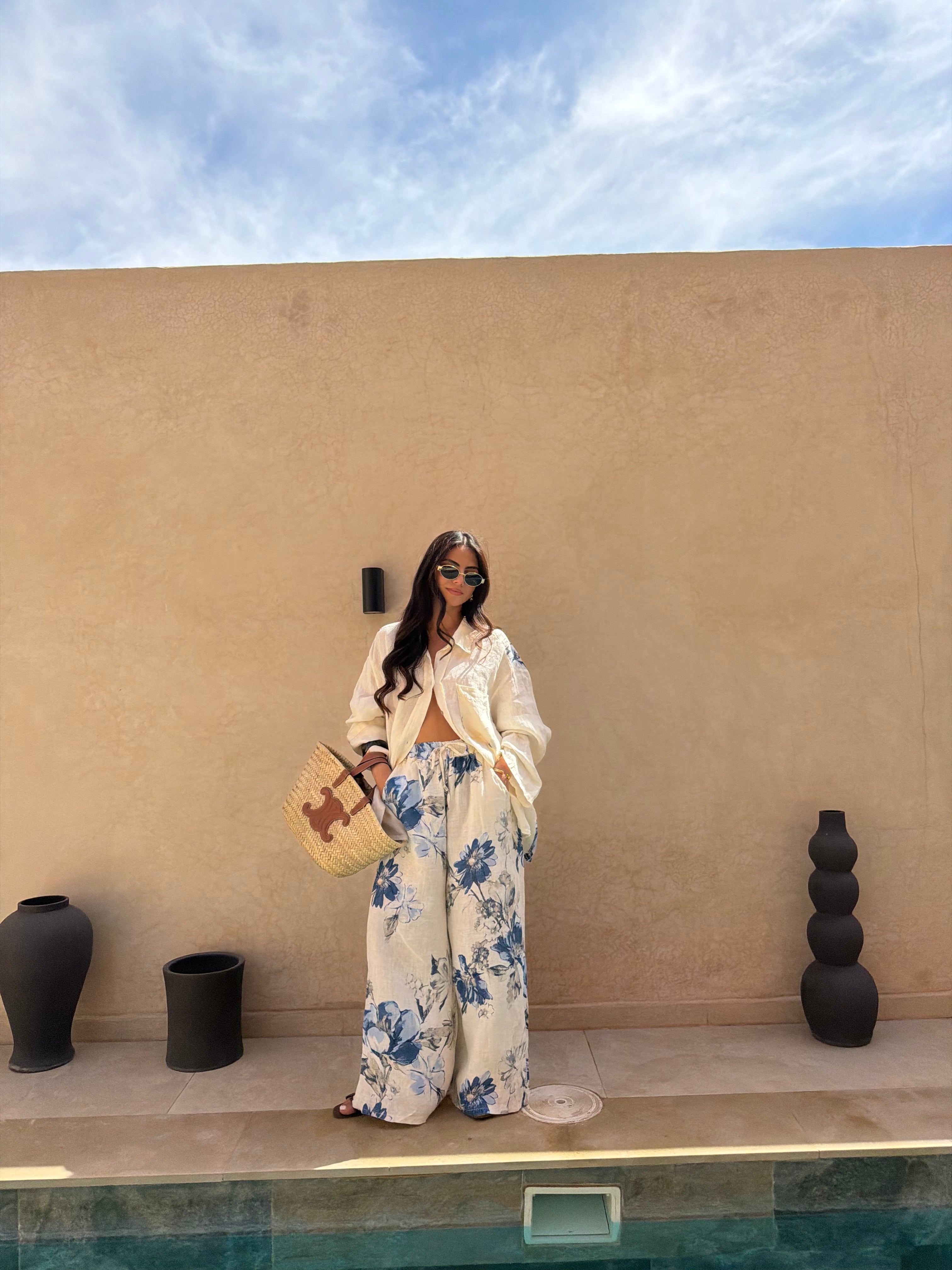 Ensemble noble fleurie LIN blanc bleu