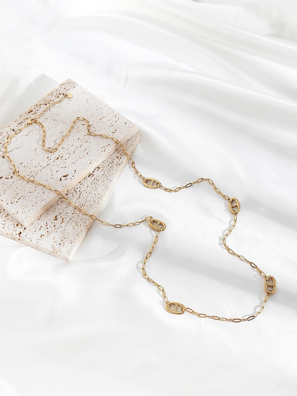 Collier RAMA doré (N-41018)