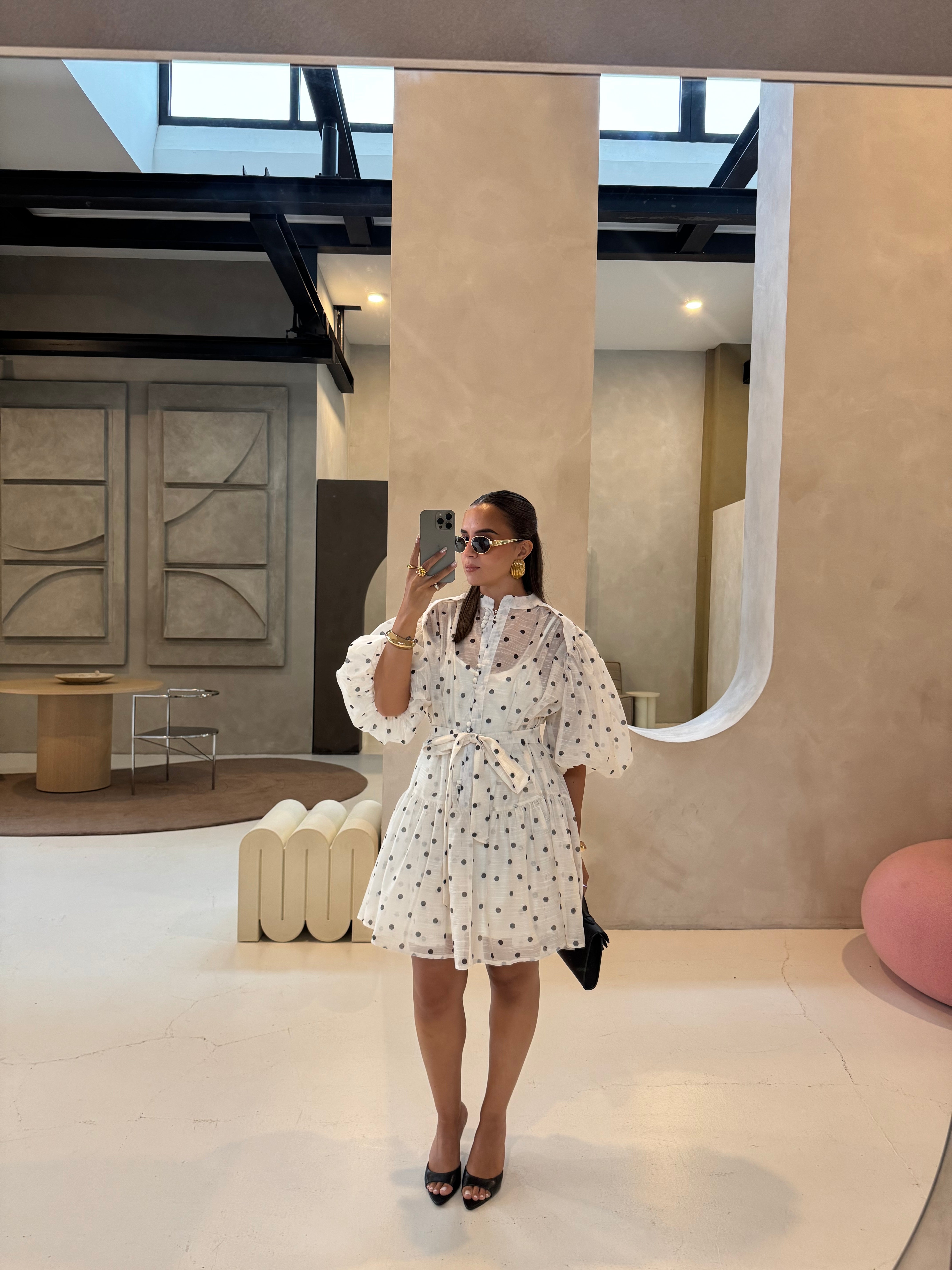 Robe MIA courte beige à pois (R11021)