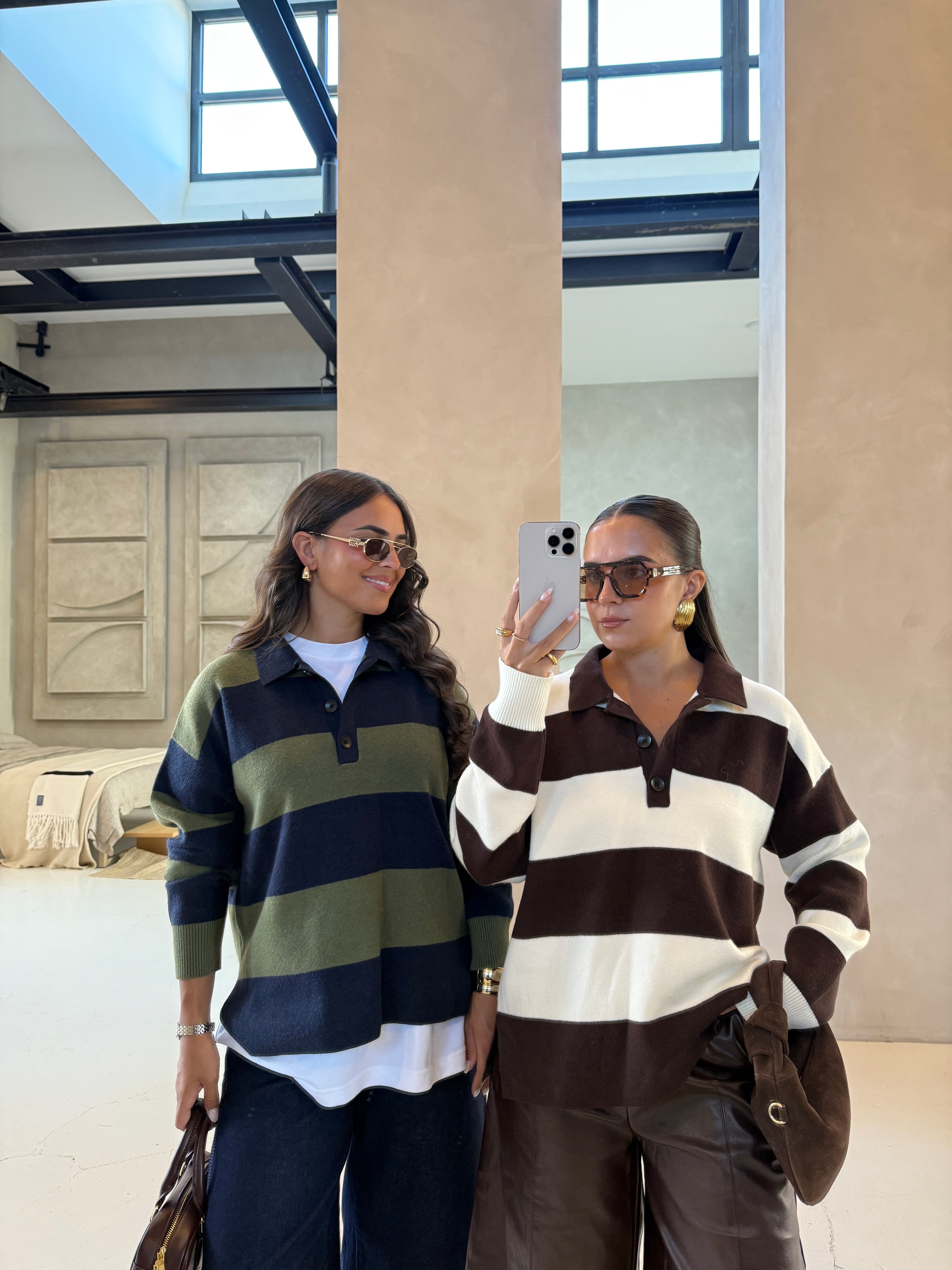 Pull à rayures marron (YU654)