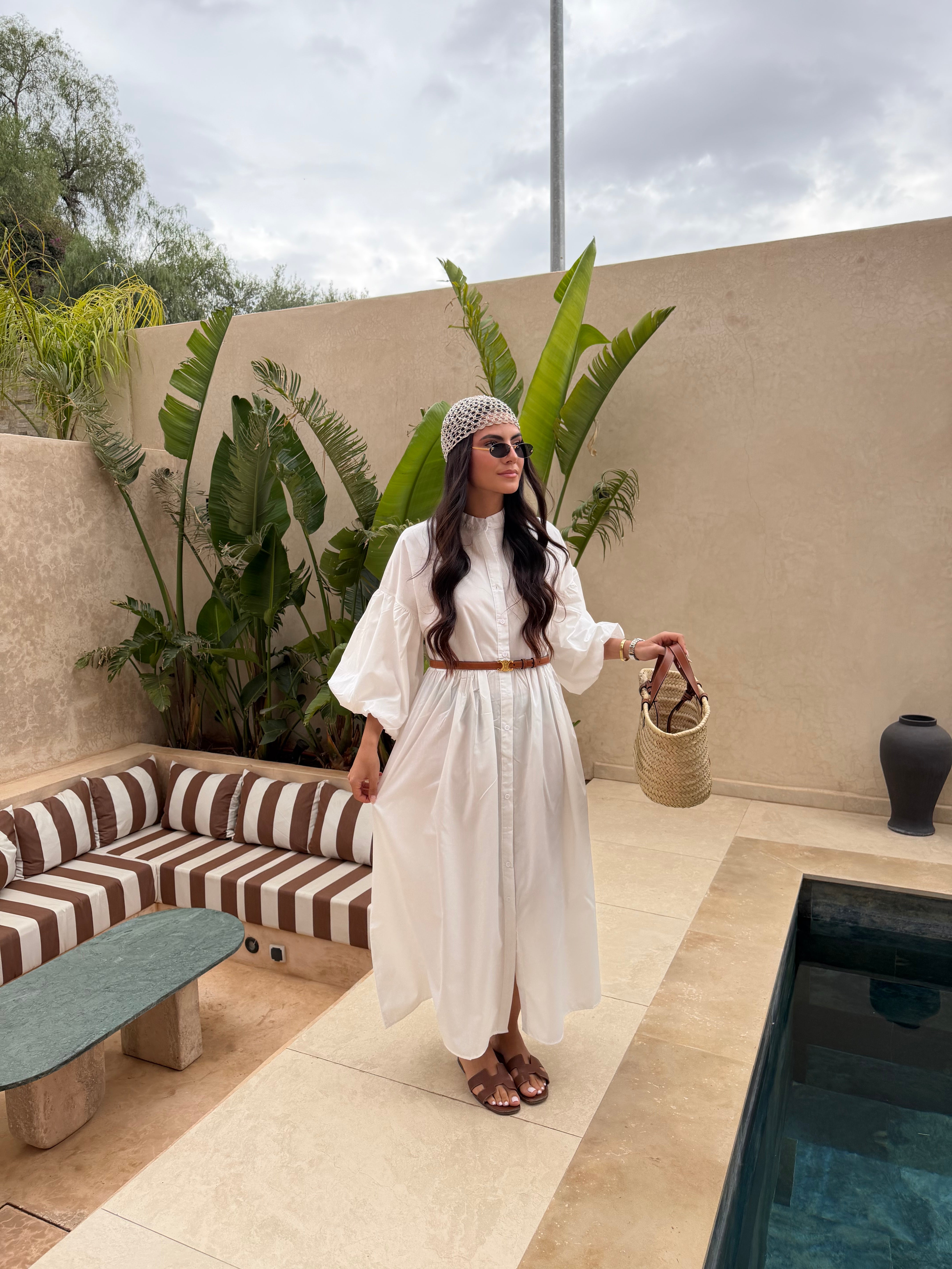 Robe longue blanche manche bouffante (SC208)