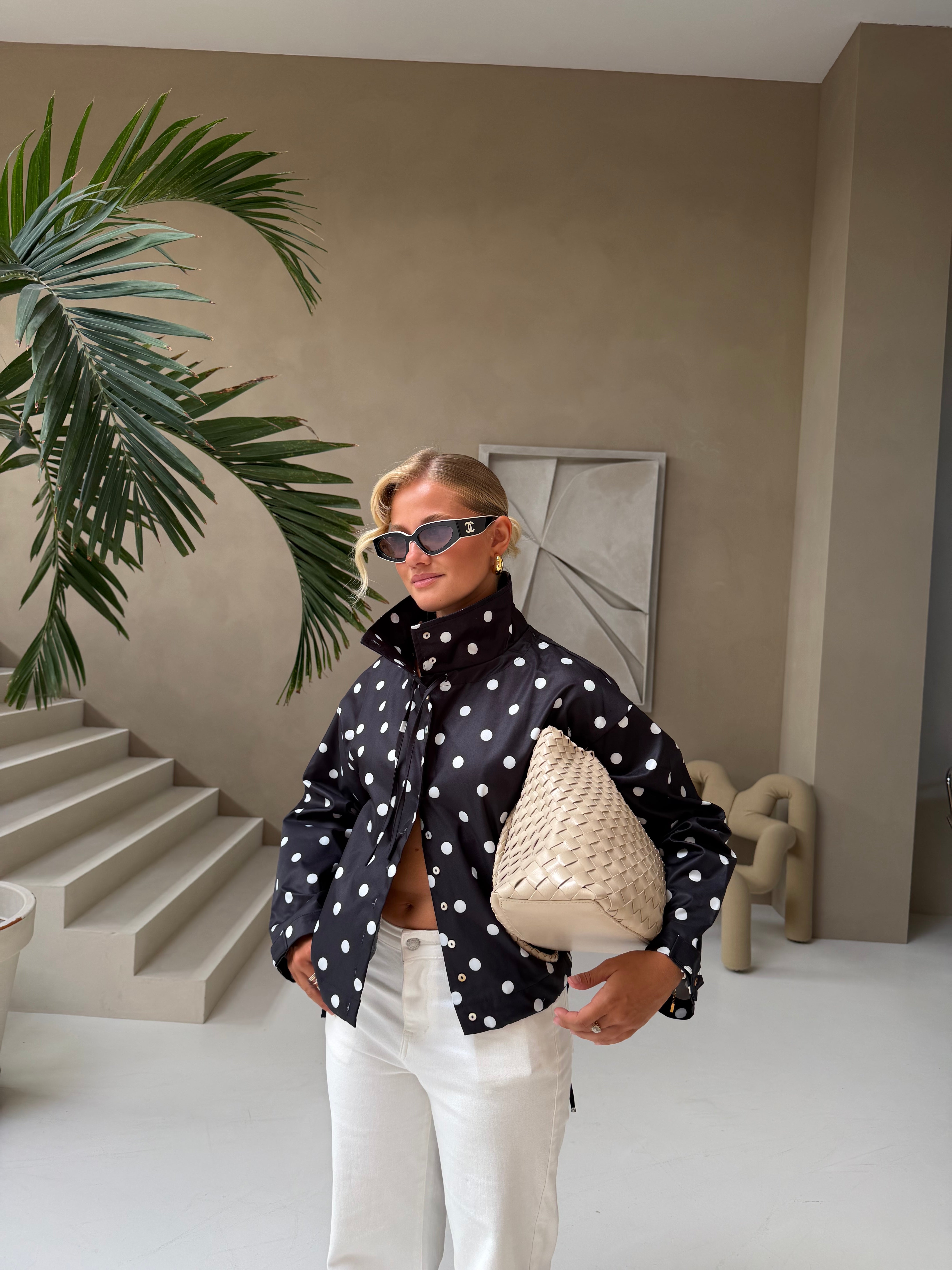 Veste POIS noire et blanche (GI7226)