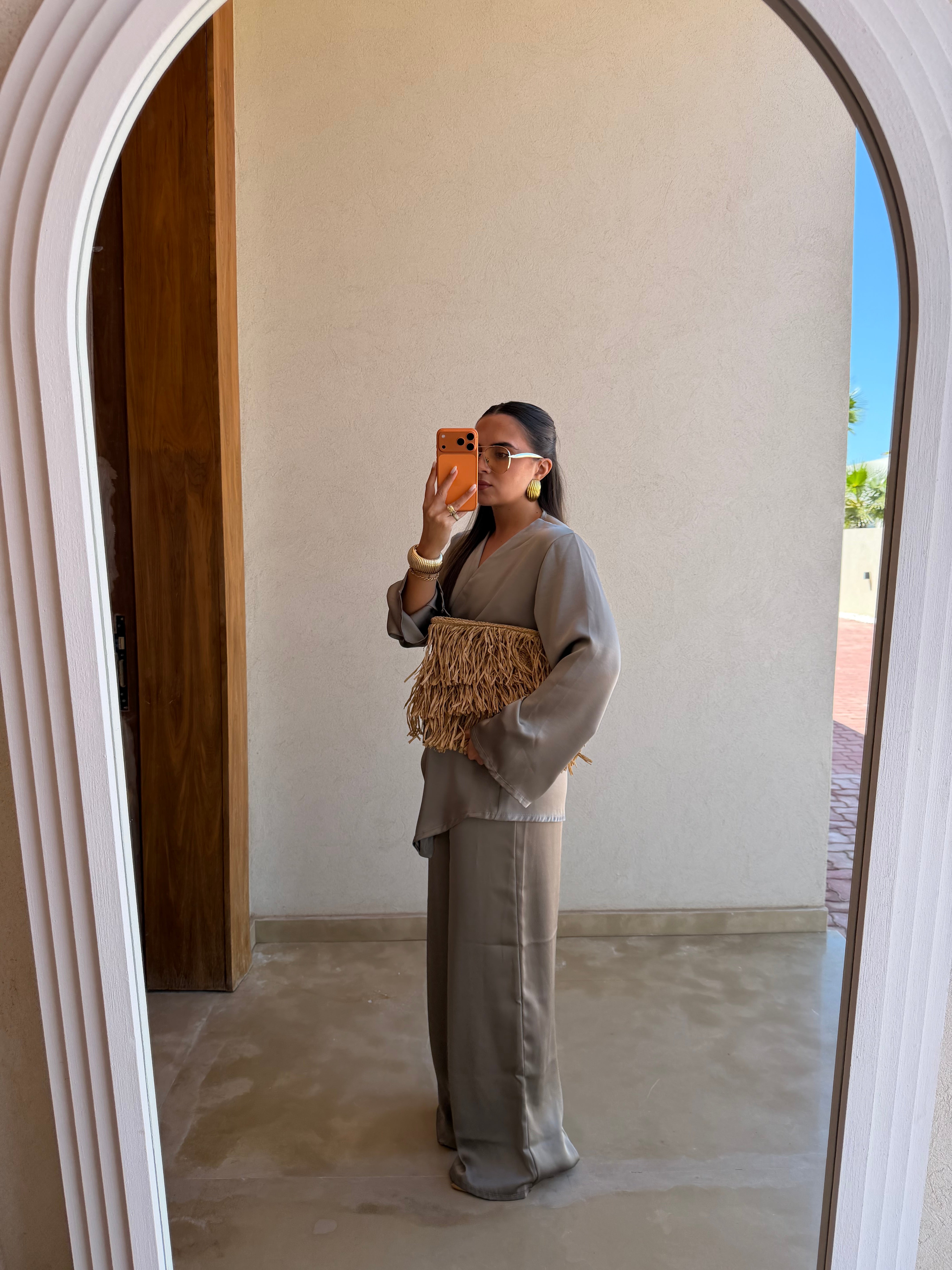 Ensemble SATIN taupe