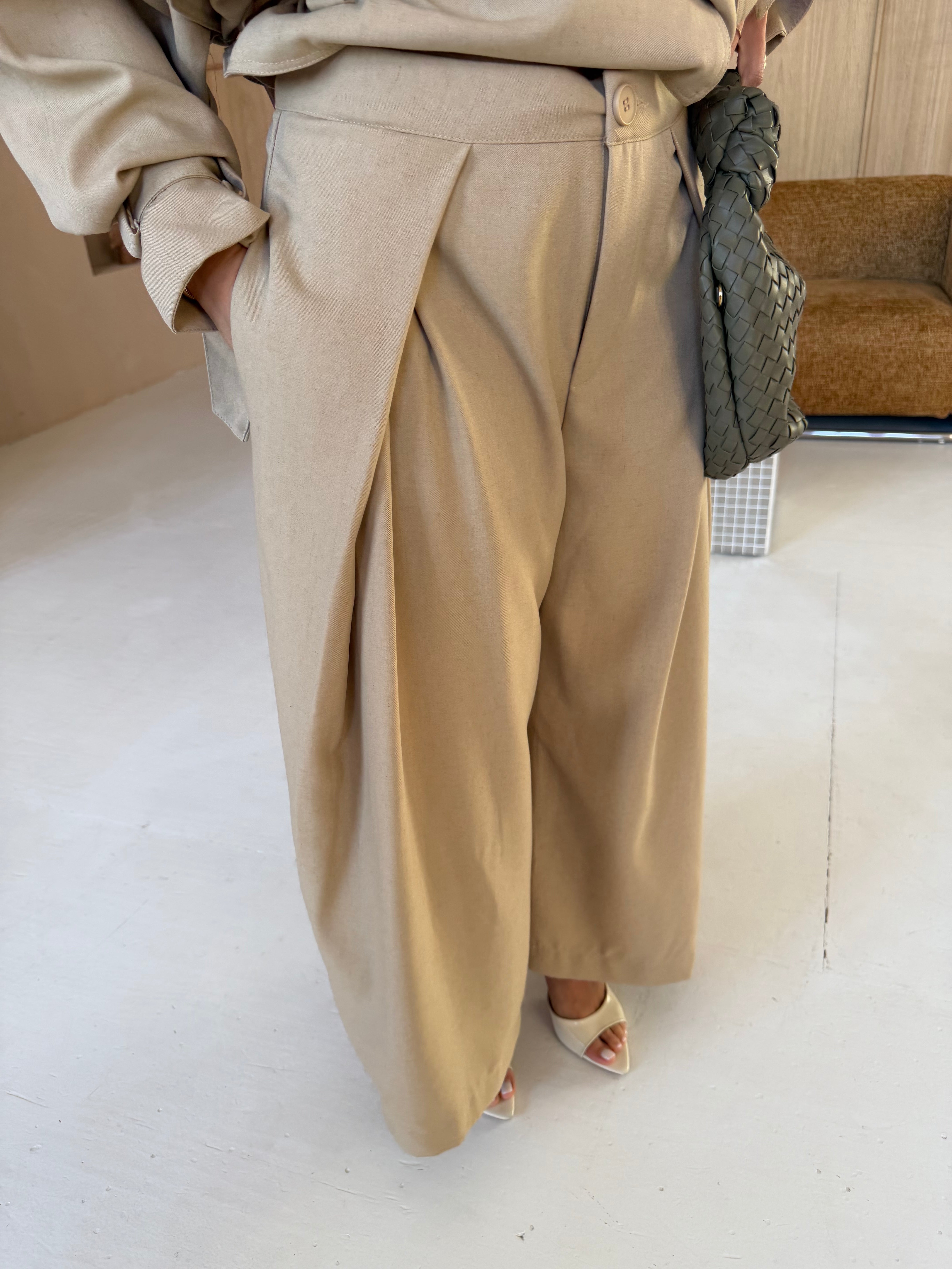 (PRÉCOMMANDE) Ensemble BLUE taupe